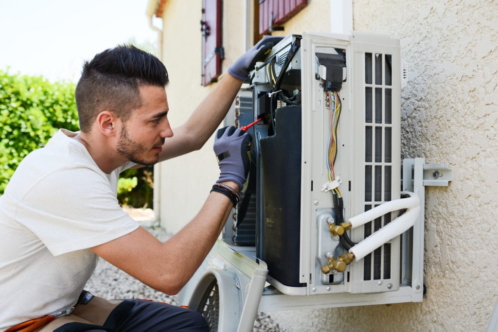 Smart AC Maintenance Near Me in Dubai
